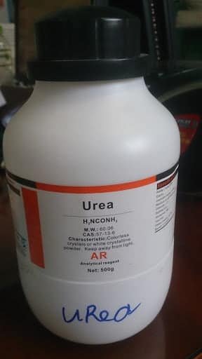 Urea AR 500g